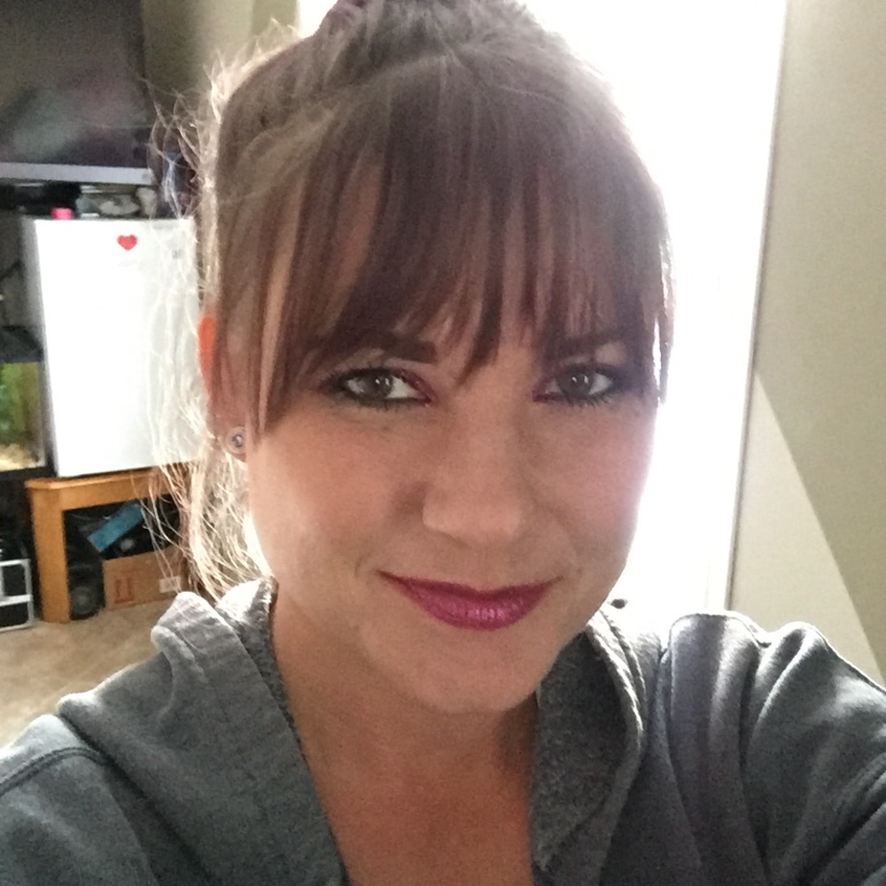 Meet your Posher, Brea